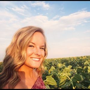 Meet your Posher, Ali